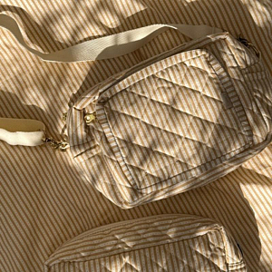 Сумка для мамы Кам Кам Копенгаген (Cam Cam Copenhagen) "Овсяное Поле", бежевая, маленькая